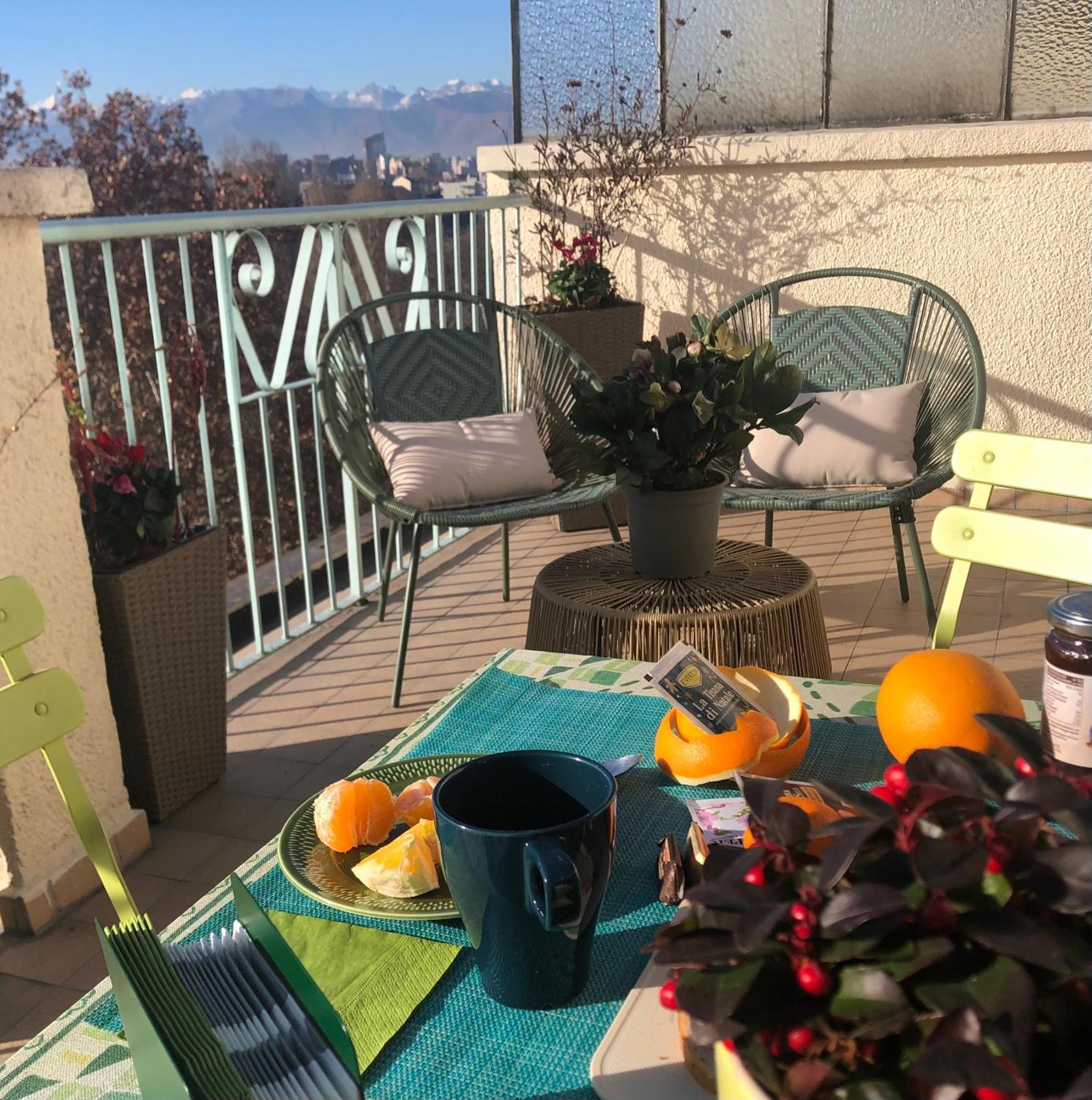 Attico Ellen Terrazza Con Vista Apartment Turin Exterior photo